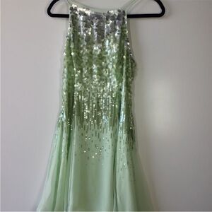 Stunning Halston Heritage dress! Size 4!